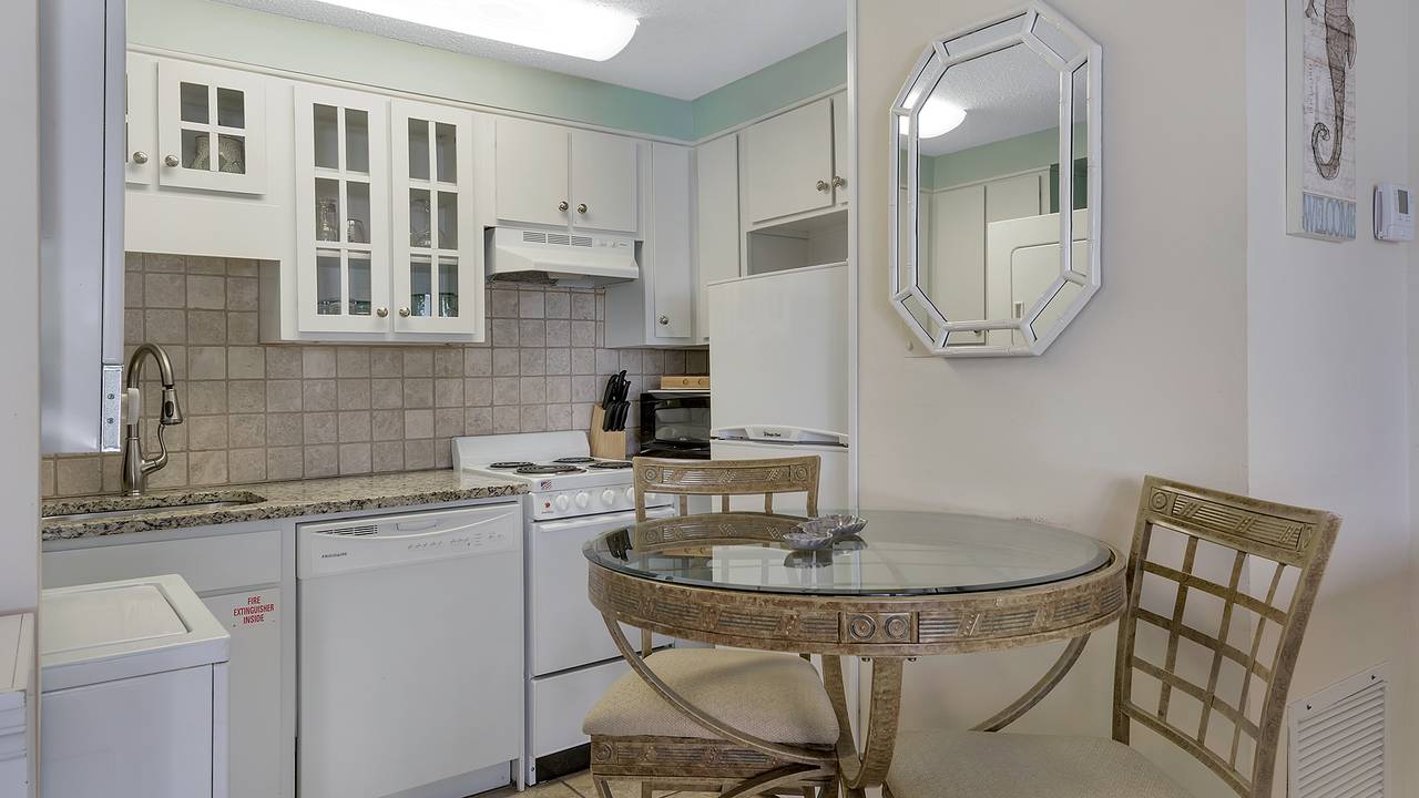 Emerald Hill 19 Emerald Hill 19