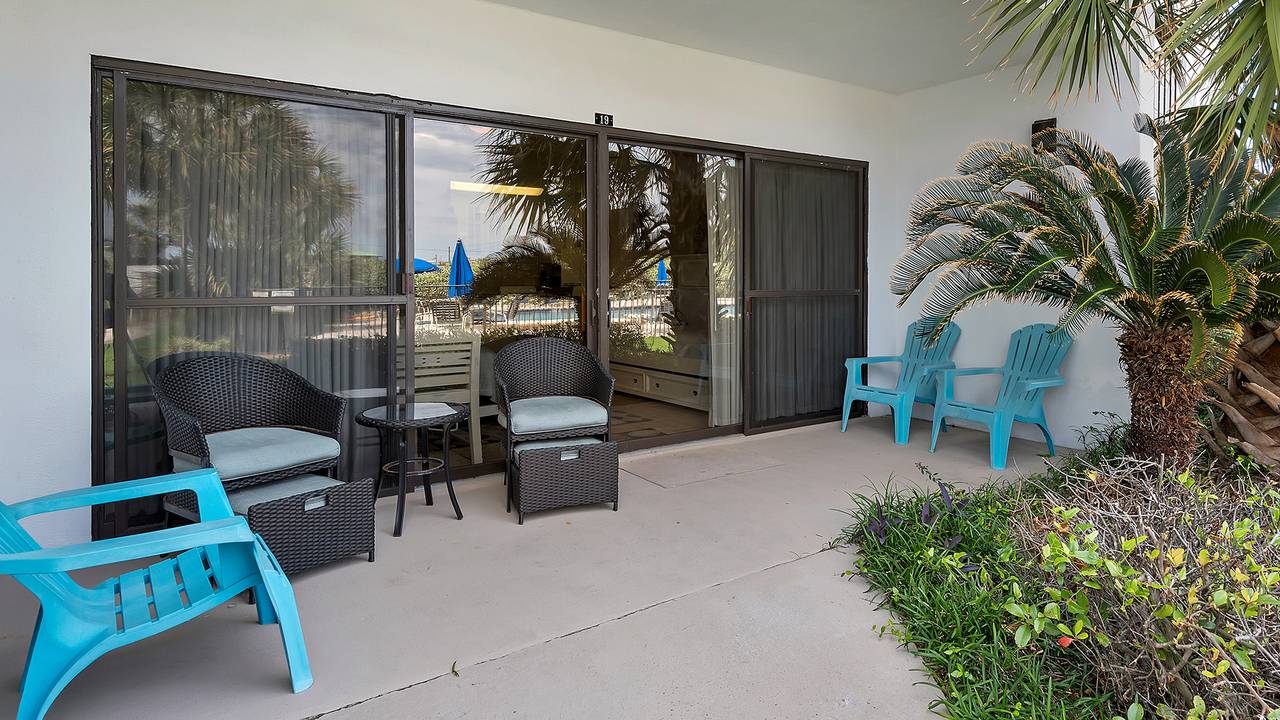 Emerald Hill 19 Emerald Hill 19