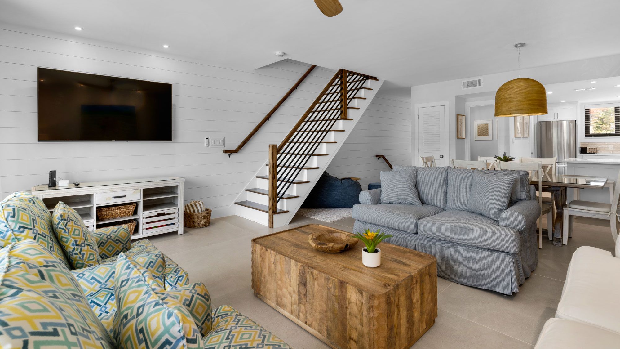 Emerald Hill 22 - Living area