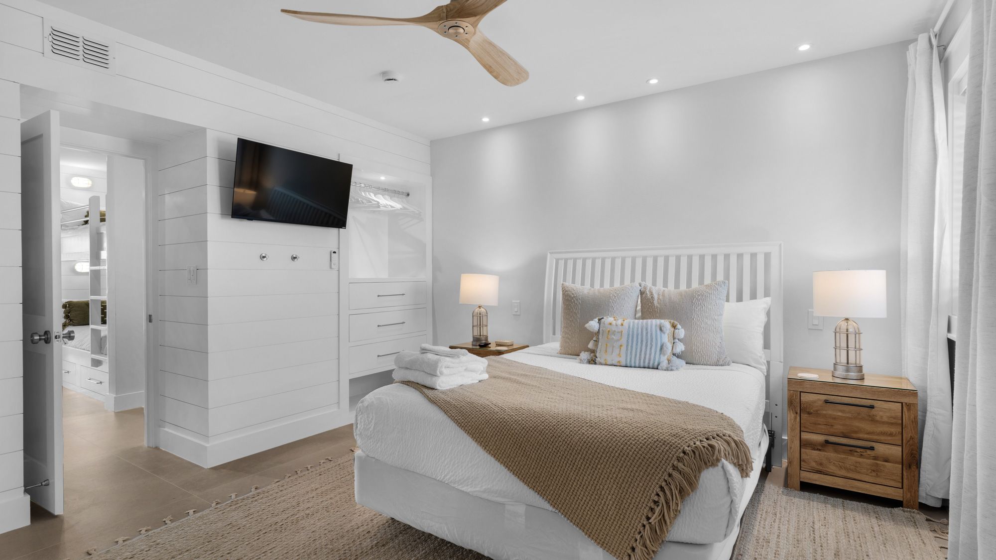 Emerald Hill 22 - Guest Bedroom