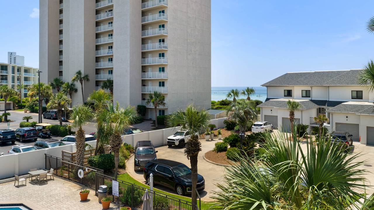 Emerald Hill 22 - Balcony views Emerald Hill 22 - Balcony views