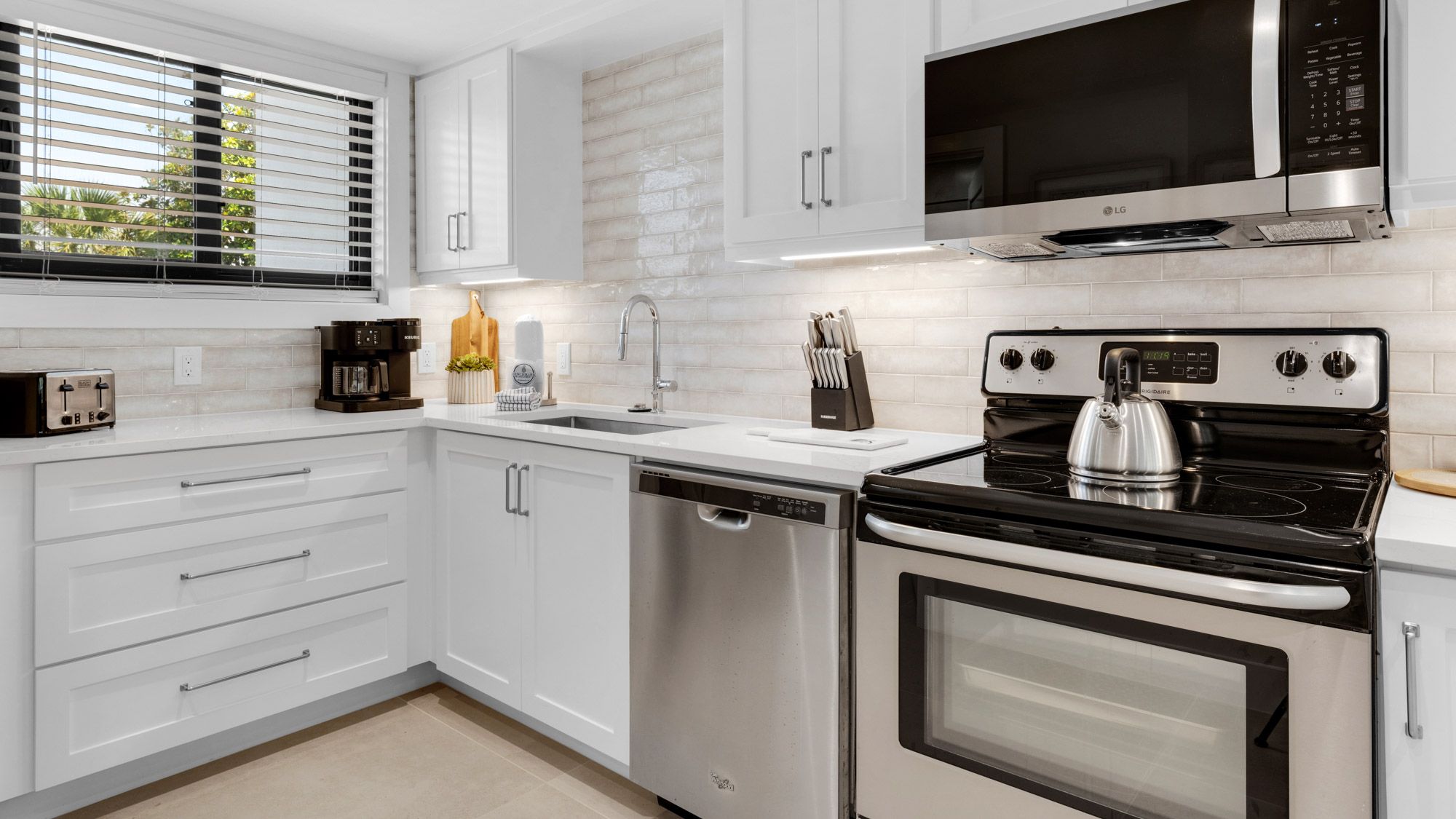 Emerald Hill 22  - Kitchen 