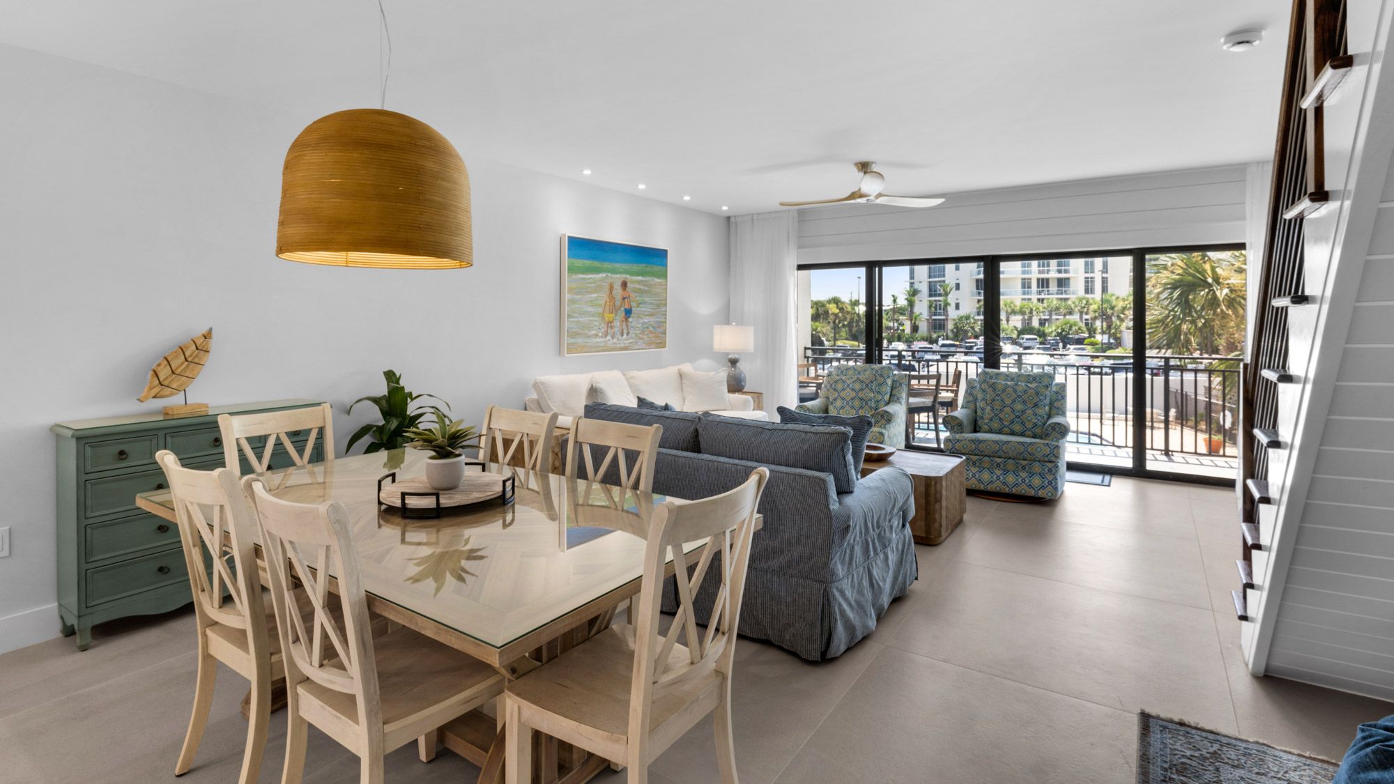 Emerald Hill 22 - Dining into Living area