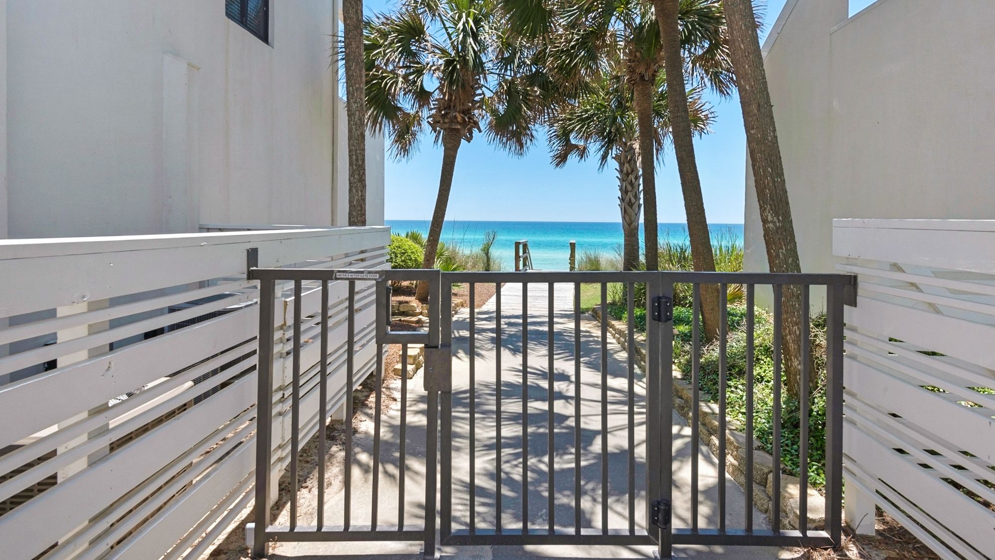 Emerald Hill - beach Access