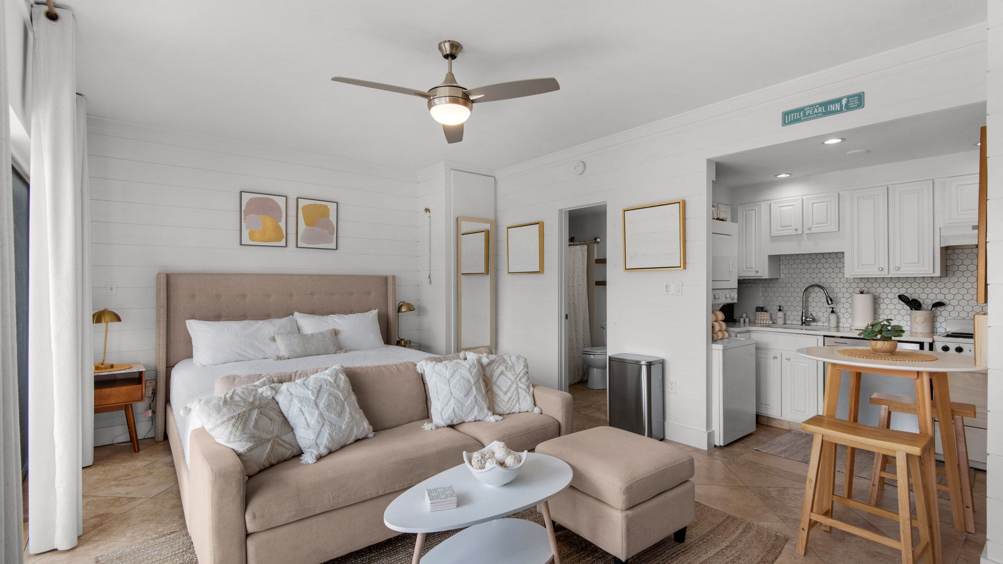 Emerald Hill 23 - Pool Side Studio