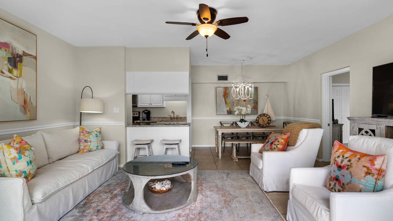 Emerald Hill 27 Living Area Emerald Hill 27 Living Area