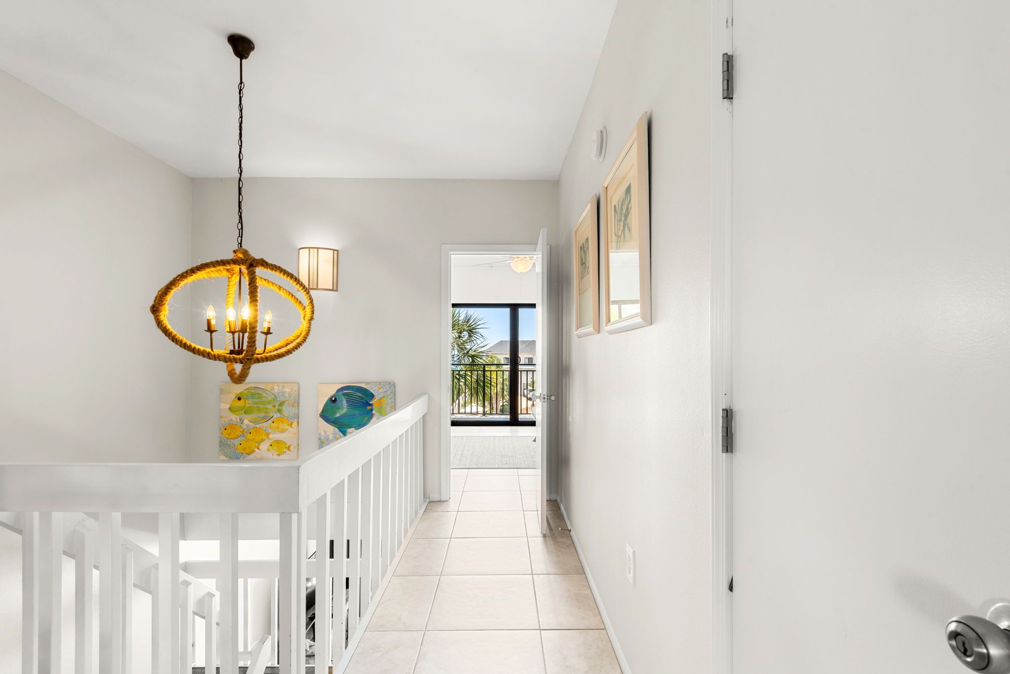 Emerald Hill 36 - Hallway