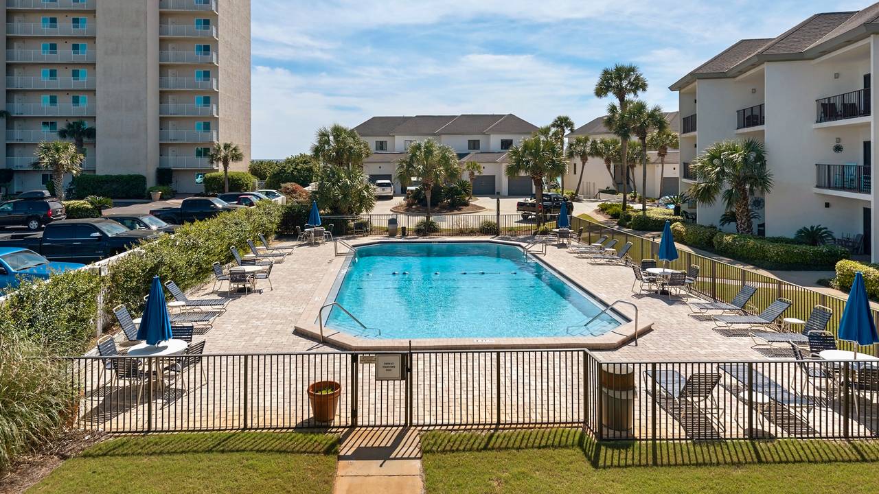 Emerald Hill 36 Emerald Hill 36