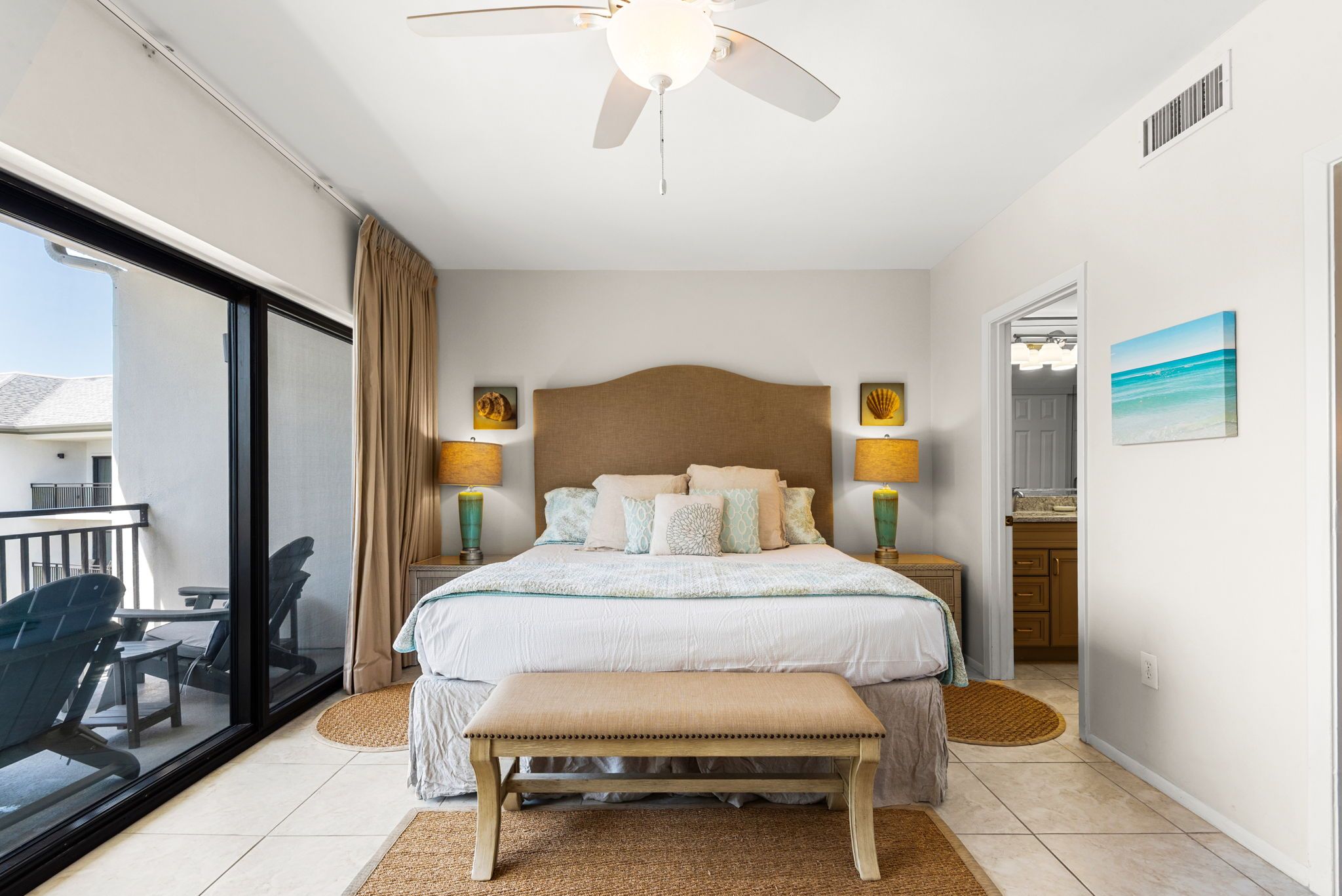 Emerald Hill 36 - Master King Bedroom