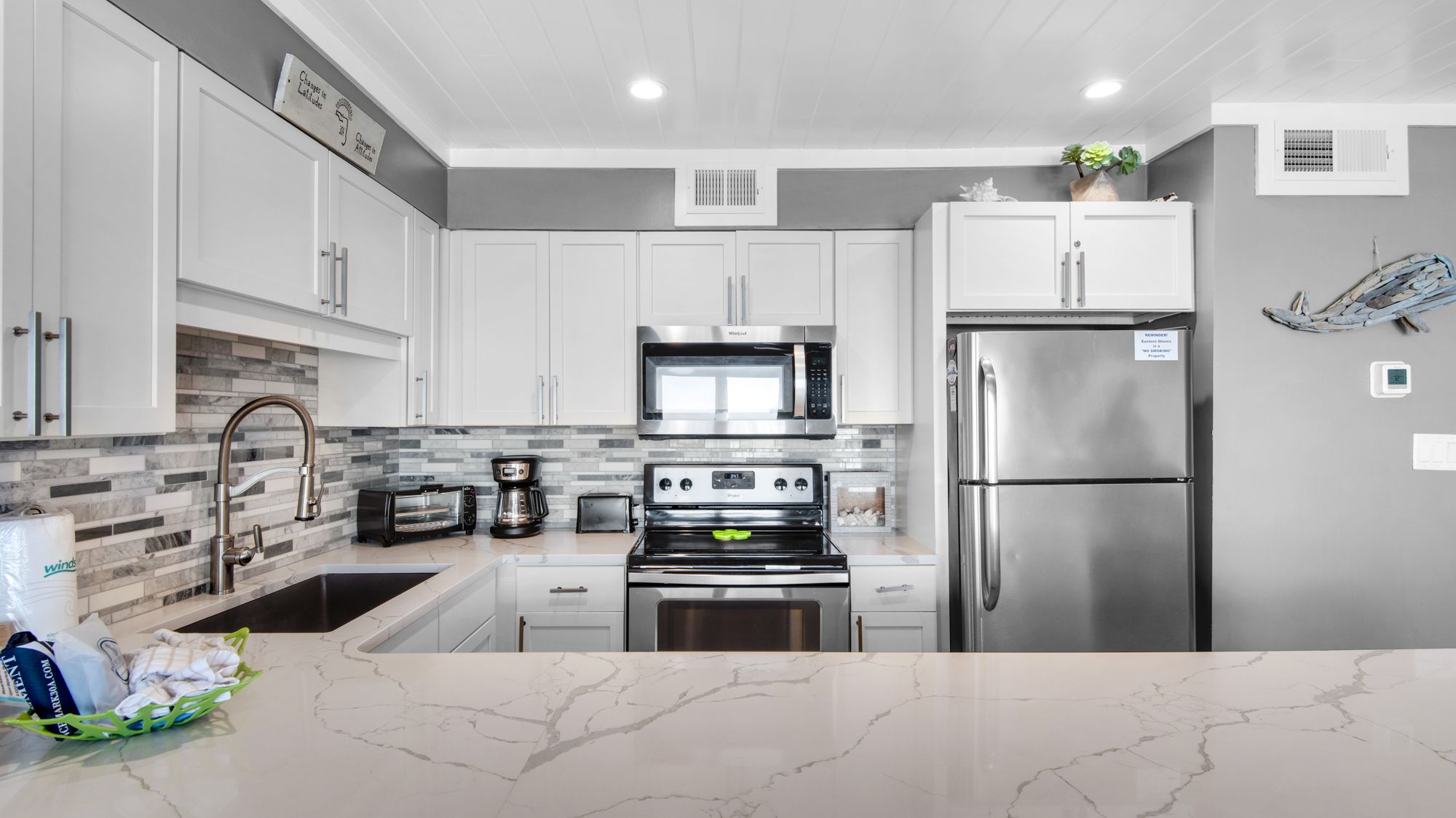 Eastern Shores 207 Kitchen Area