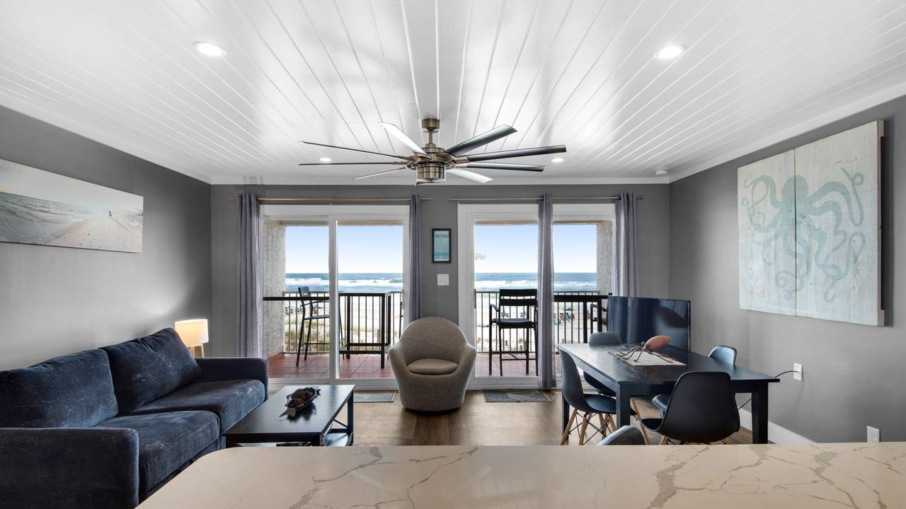 Eastern Shores 207 Living Area Eastern Shores 207 Living Area