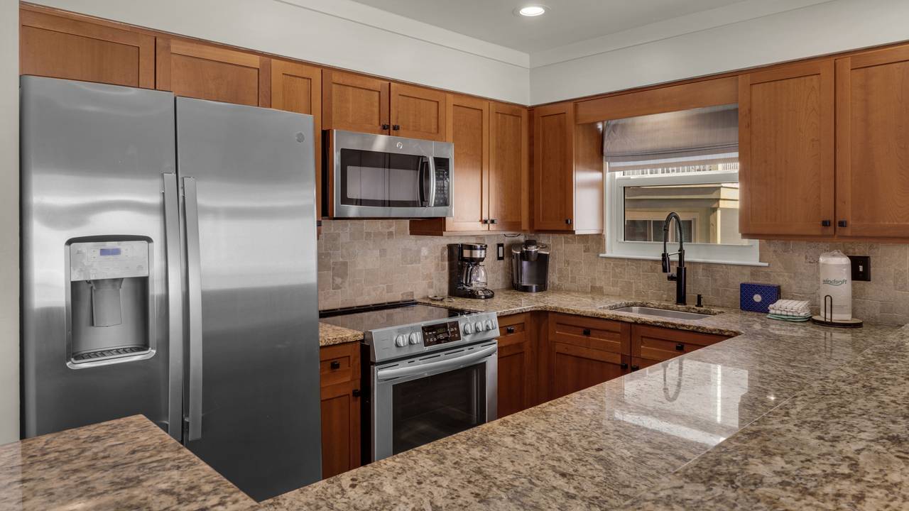 Eastern Shores 211 Kitchen Eastern Shores 211 Kitchen