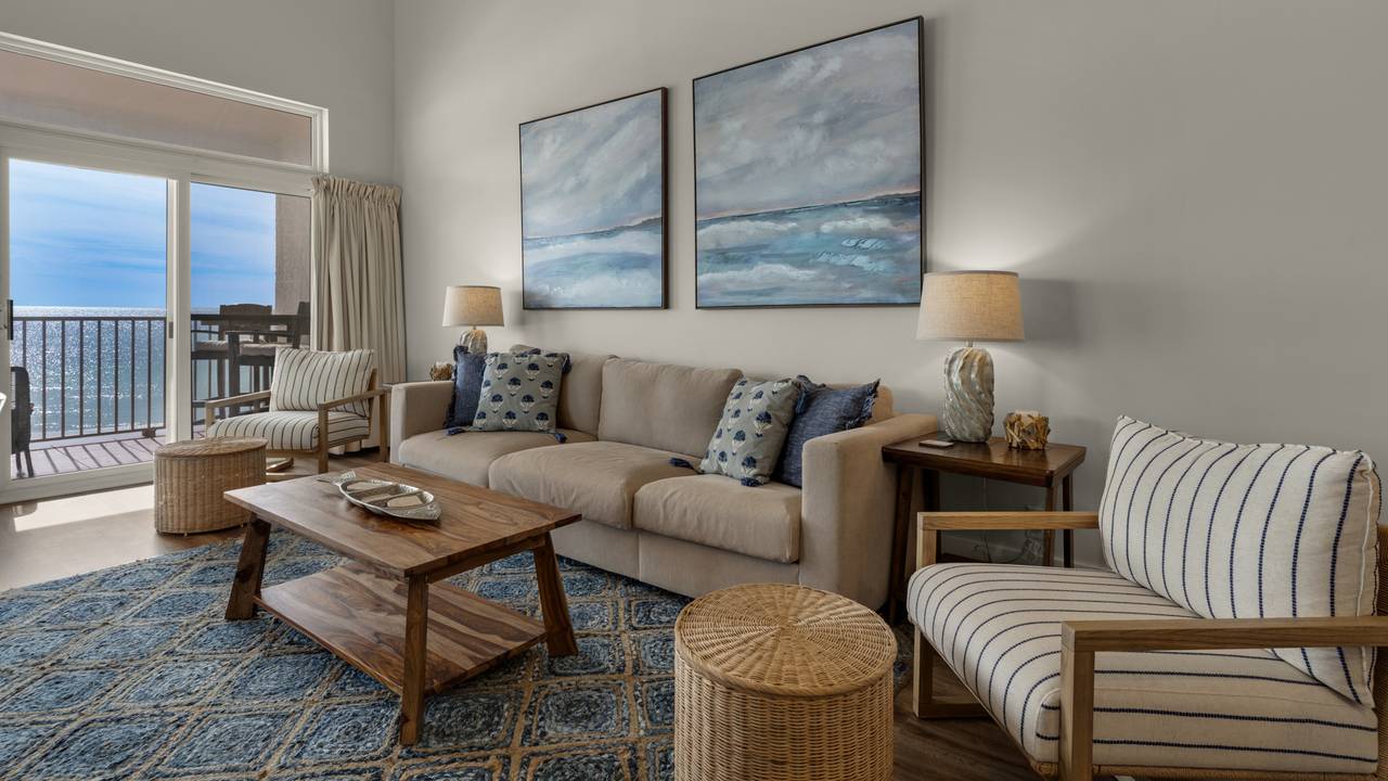 Eastern Shores 211 Living Area Eastern Shores 211 Living Area