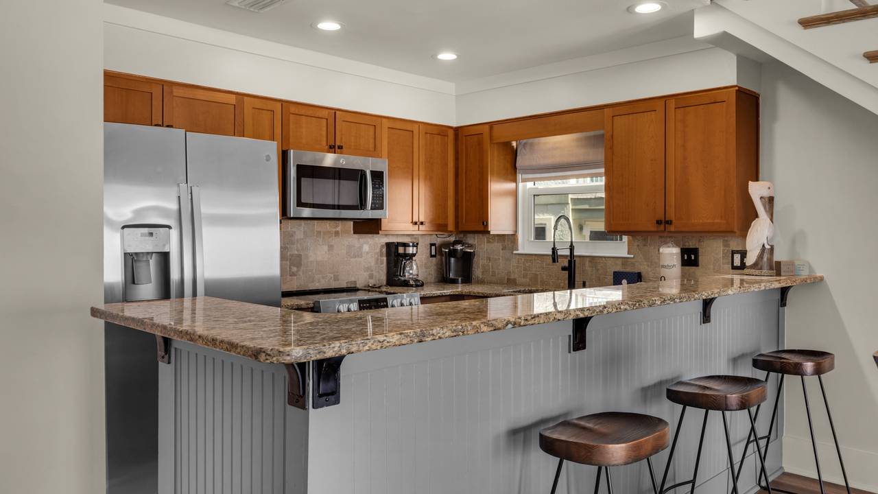 Eastern Shores 211 Kitchen Eastern Shores 211 Kitchen