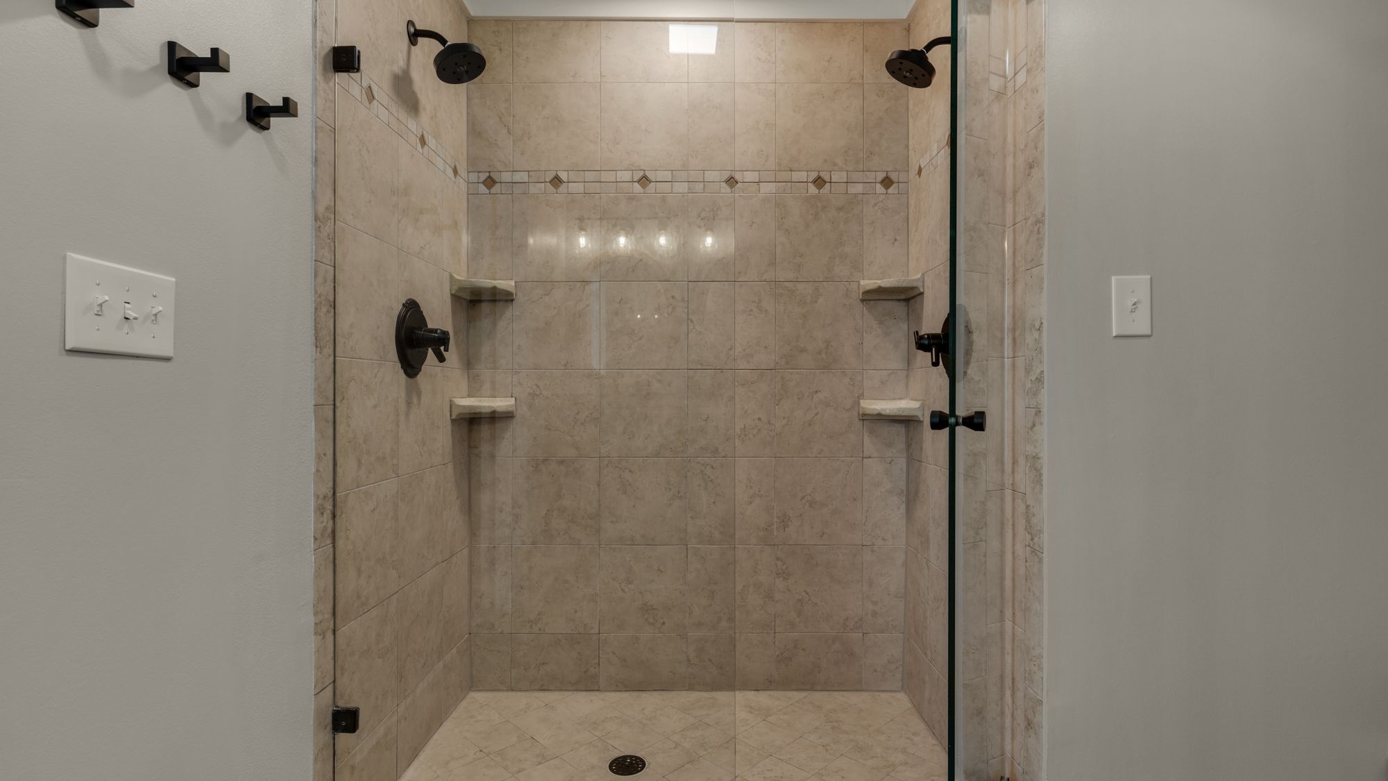 Eastern Shores 211 Bathroom