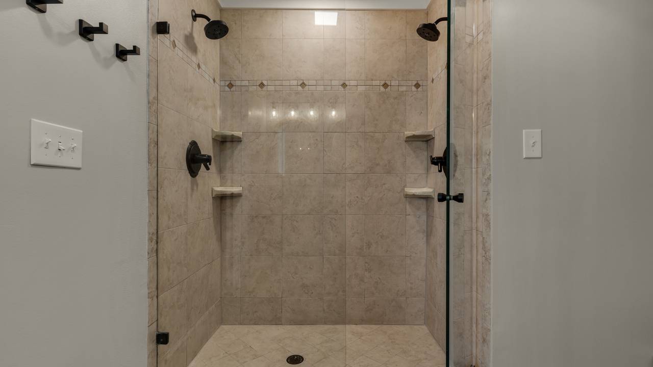 Eastern Shores 211 Bathroom Eastern Shores 211 Bathroom