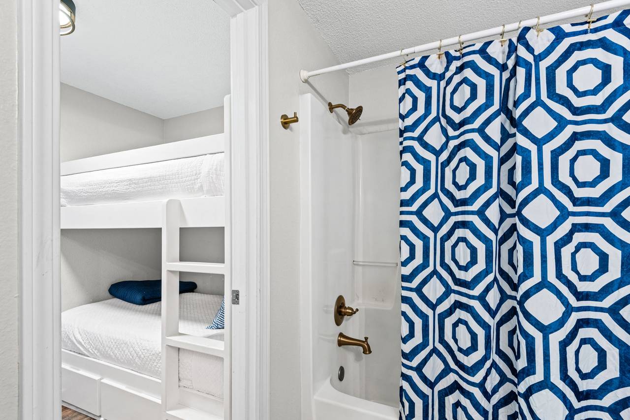GCB206 - Hallway bunks along with shared bath GCB206 - Hallway bunks along with shared bath