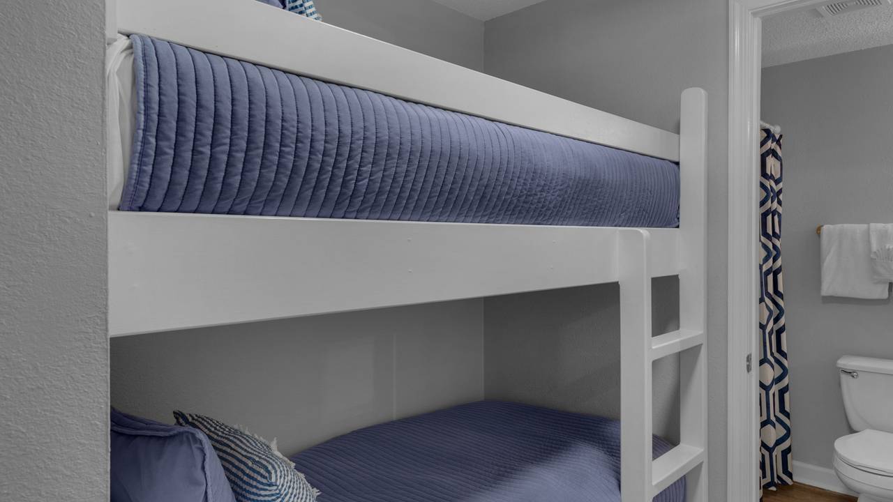 Gulf Place Cabanas 206 Hallway Bunks Gulf Place Cabanas 206 Hallway Bunks