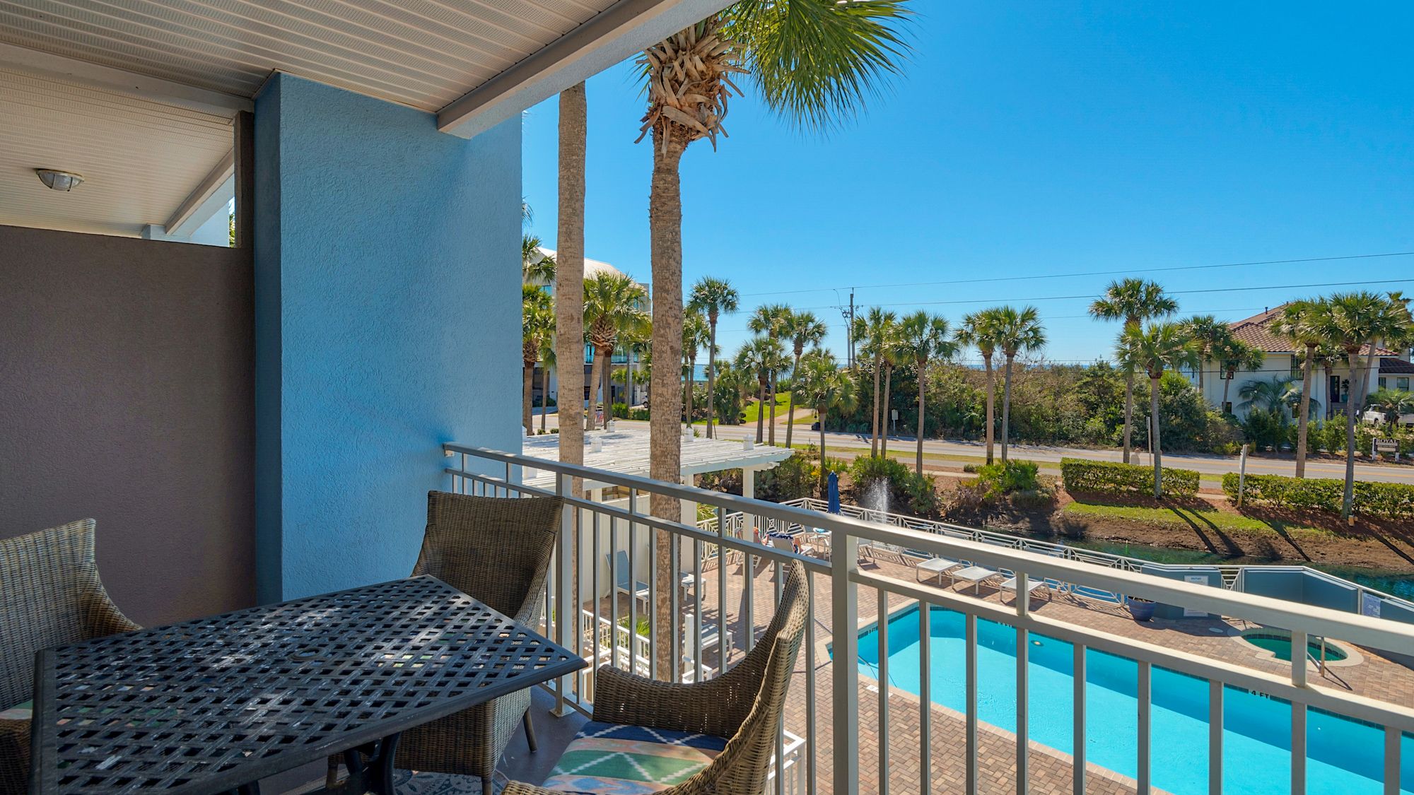 Gulf Place Cabanas 206 Balcony