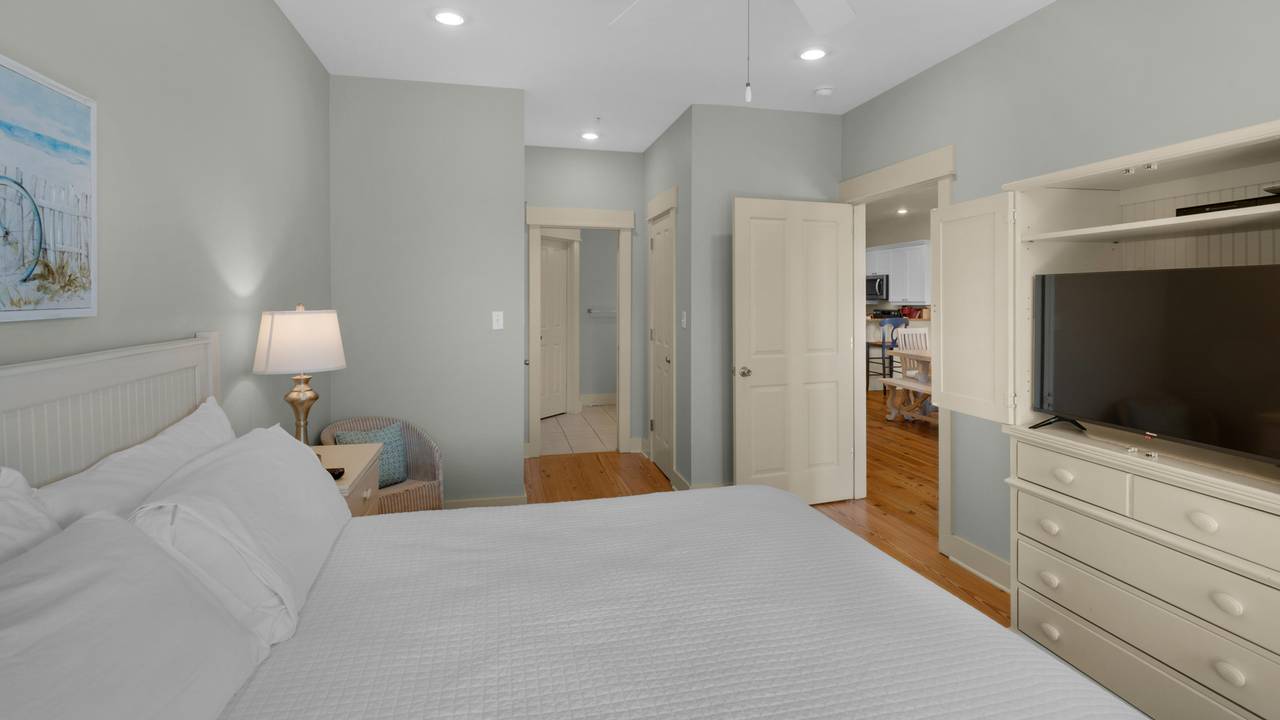 NEW Grand Isle 202 NEW Grand Isle 202