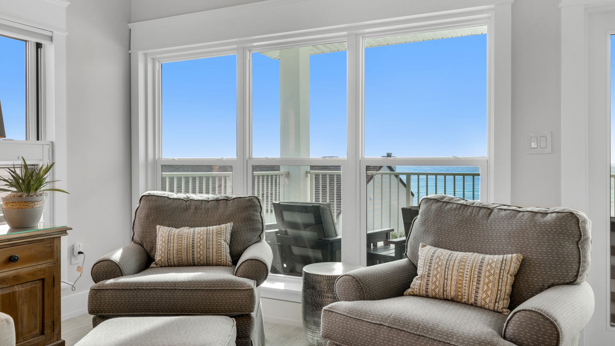 Grand Playa 401 Living Area with Gulf View