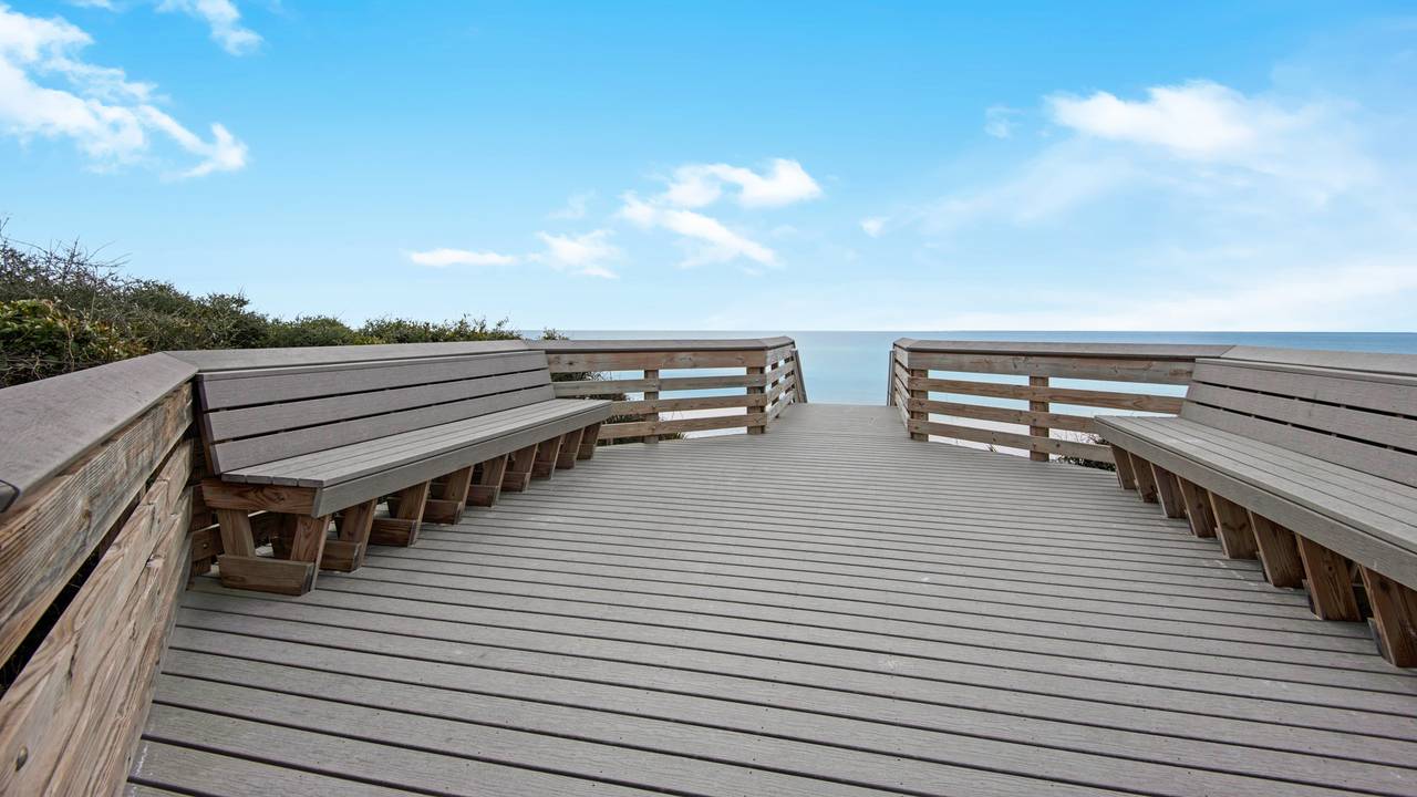 Pelayo Beach Access - Minutes from Hidden Beach Villas Pelayo Beach Access - Minutes from Hidden Beach Villas