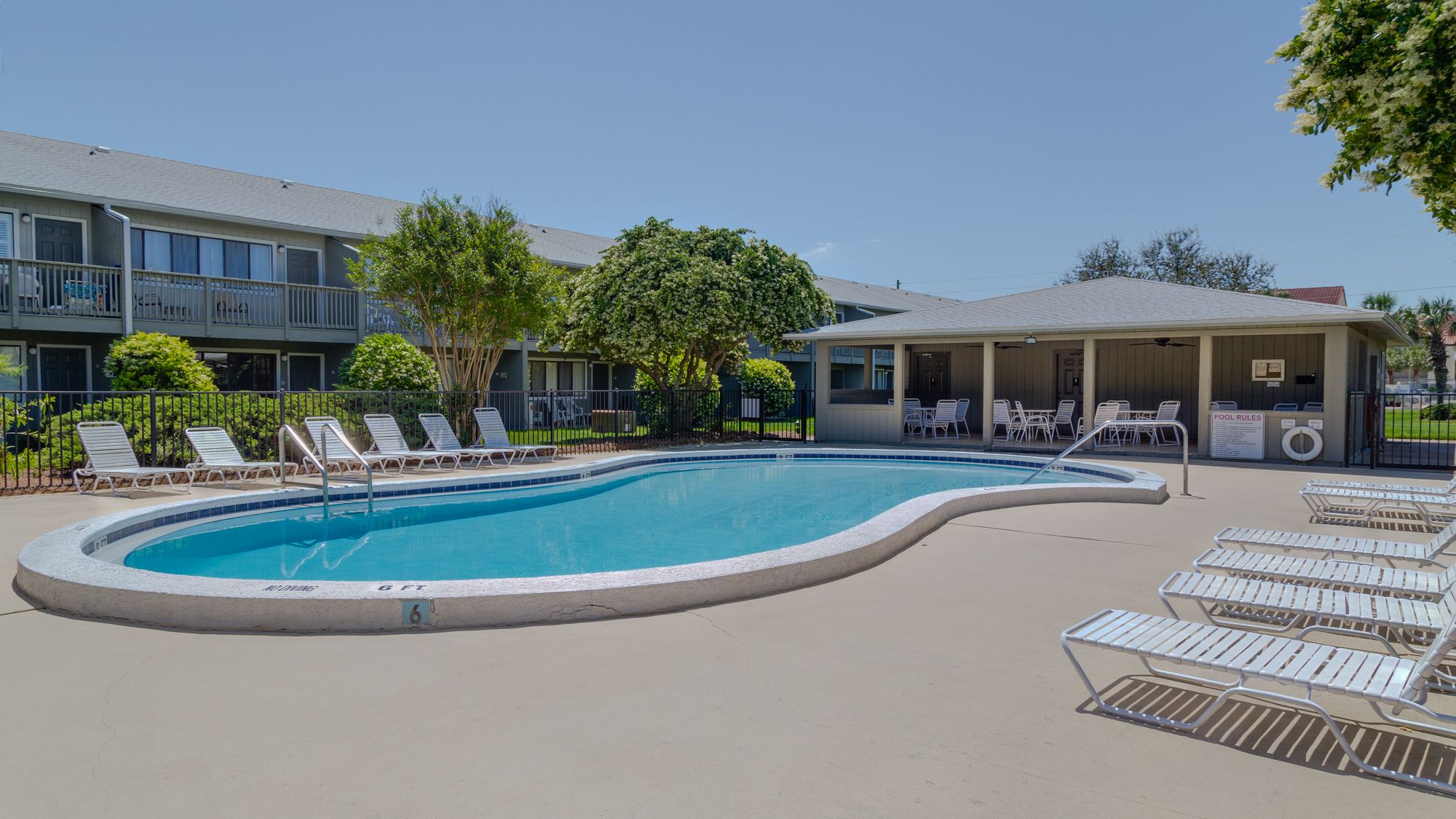 Hidden Beach Villas Grounds & Amenities