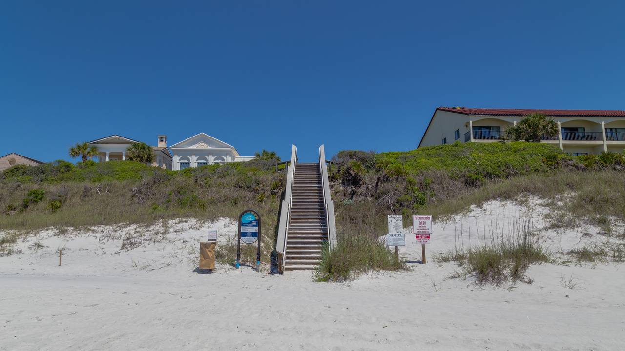 Hidden Beach Villas Grounds & Amenities Hidden Beach Villas Grounds & Amenities