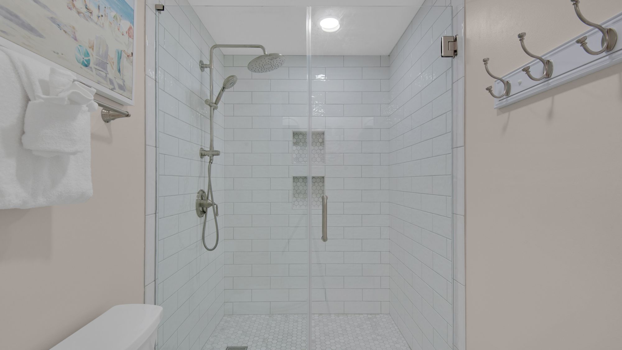 High Pointe 132 Master Bathroom