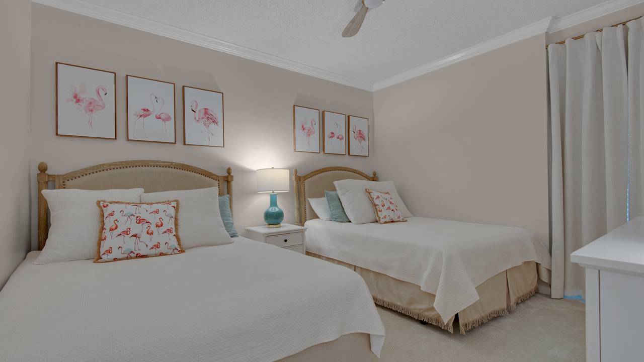 High Pointe 132 2 Queen Bedroom High Pointe 132 2 Queen Bedroom