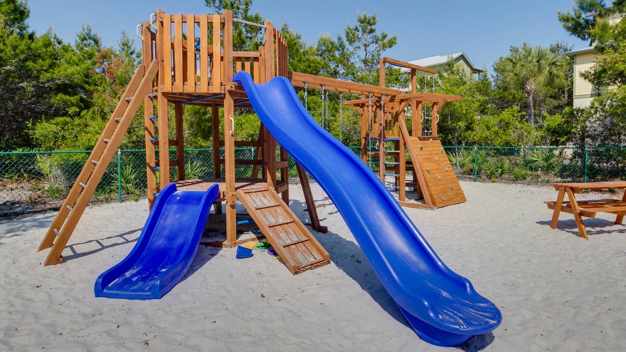 High Pointe Grounds and Amenities High Pointe Grounds and Amenities