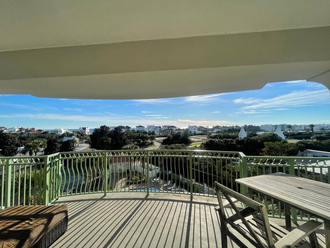 Inn at Seacrest 405 Balcony Inn at Seacrest 405 Balcony