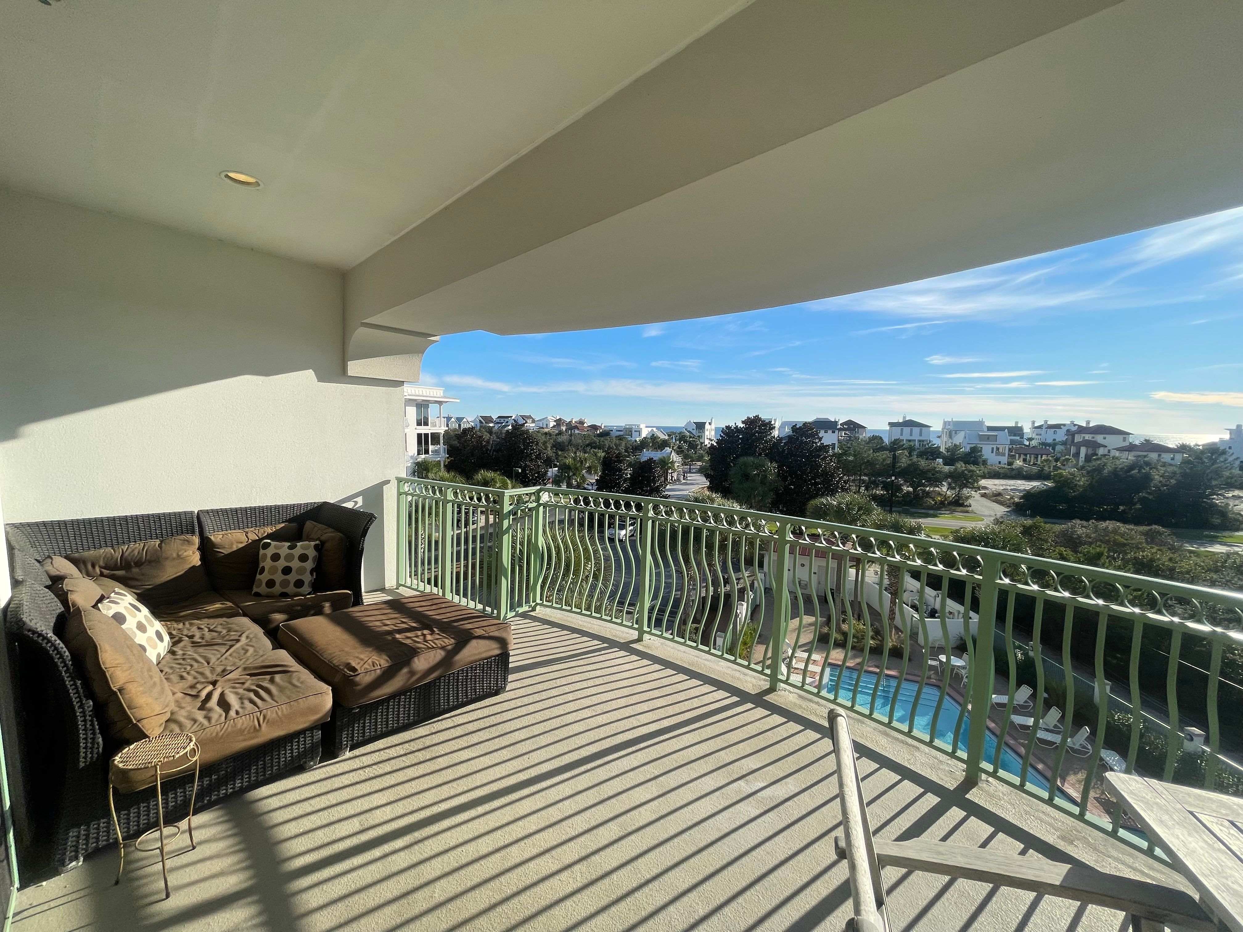 Inn at Seacrest 405 Balcony