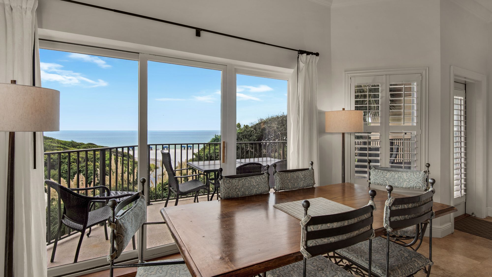 Legacy 101 Dining Area and Gulf Views