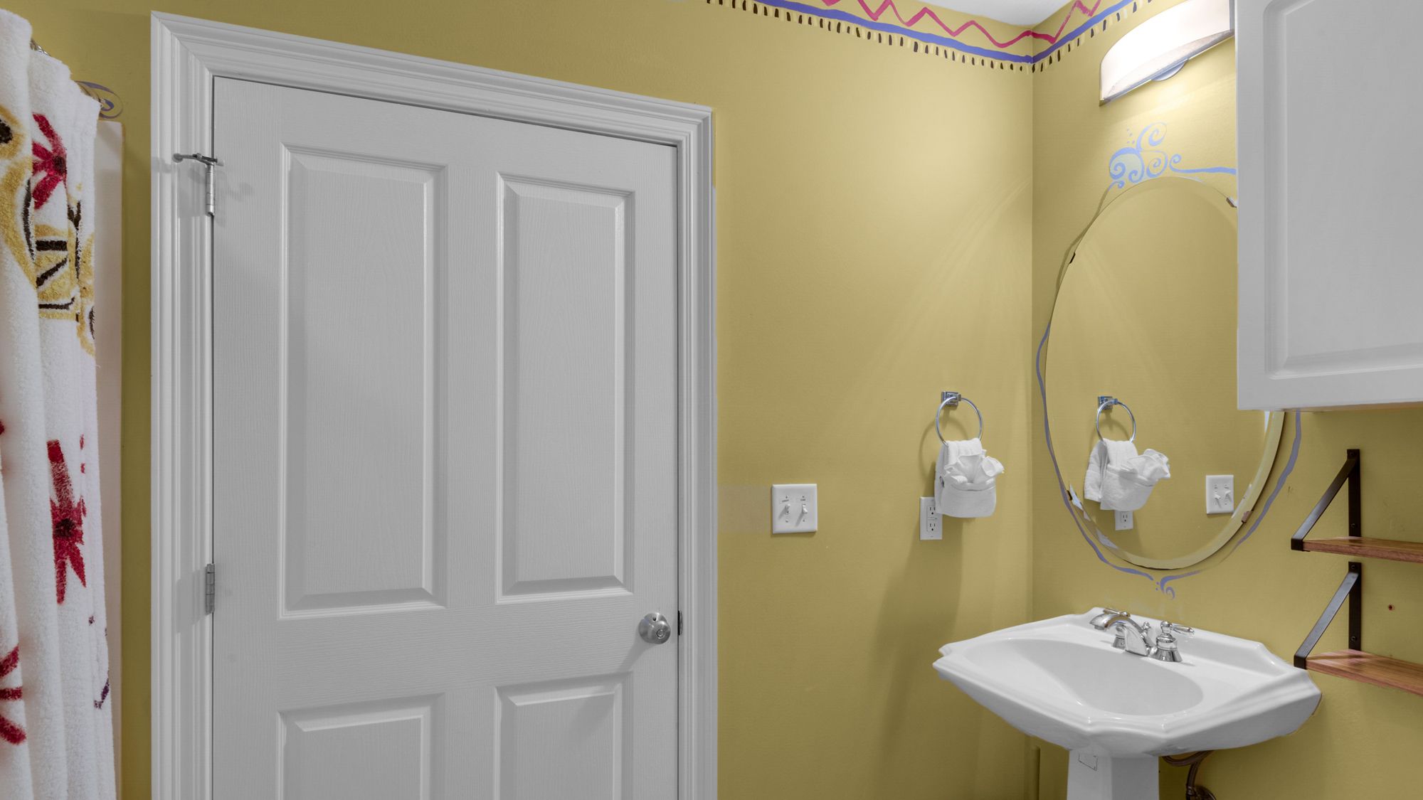 Legacy 204 Shared Hallway Bathroom