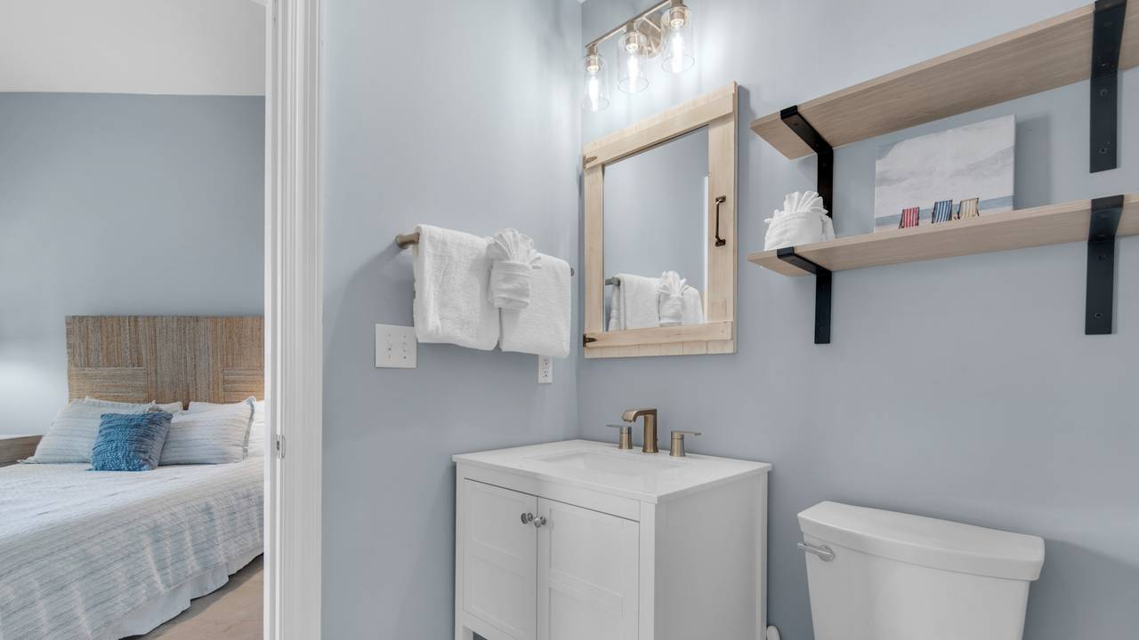 Legacy 403 Jack and Jill Bathroom Legacy 403 Jack and Jill Bathroom