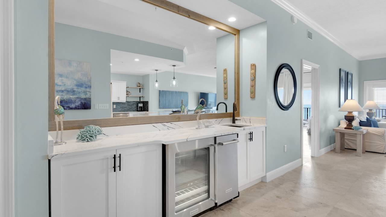 Legacy 403 Wet Bar & Beverage Center Legacy 403 Wet Bar & Beverage Center