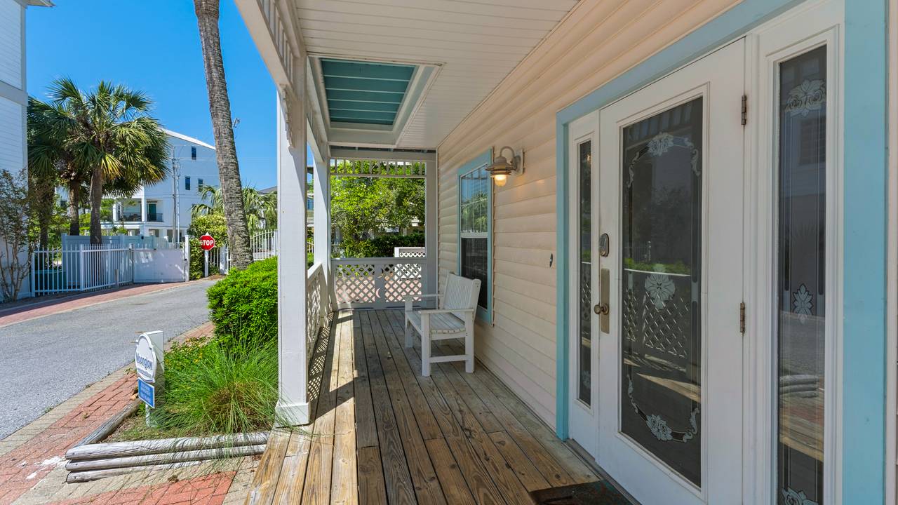 MGL Exterior MGL Exterior