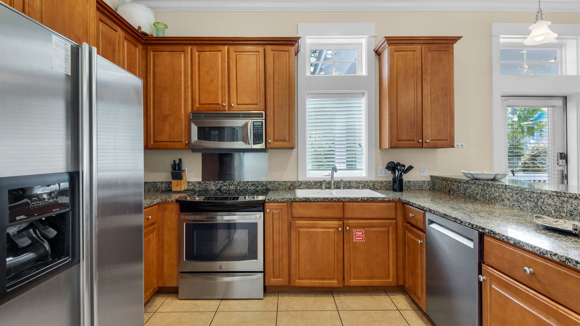 Mermaids Rest Kitchen