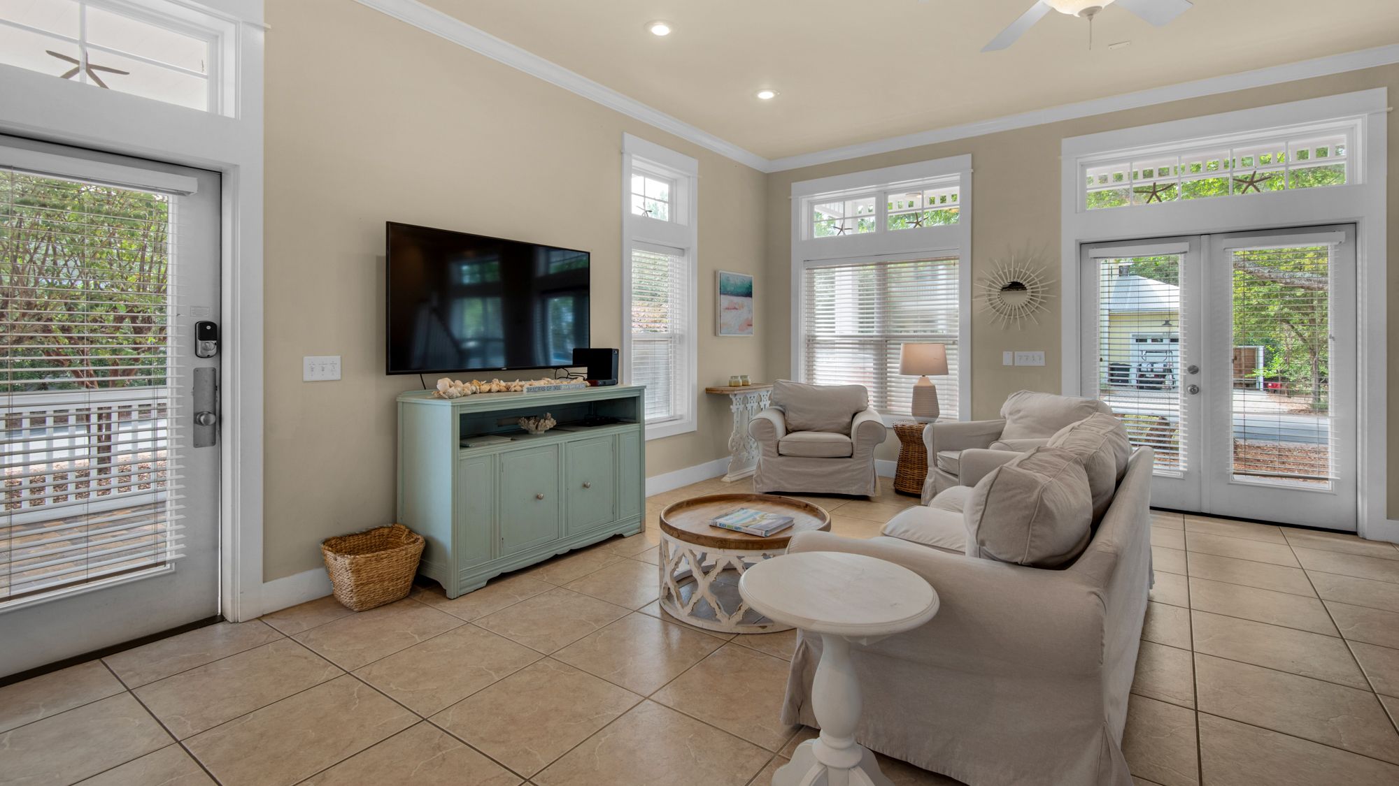 Mermaids Rest Living Area