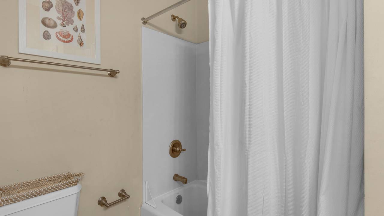 Mermaids Rest Bathroom Mermaids Rest Bathroom