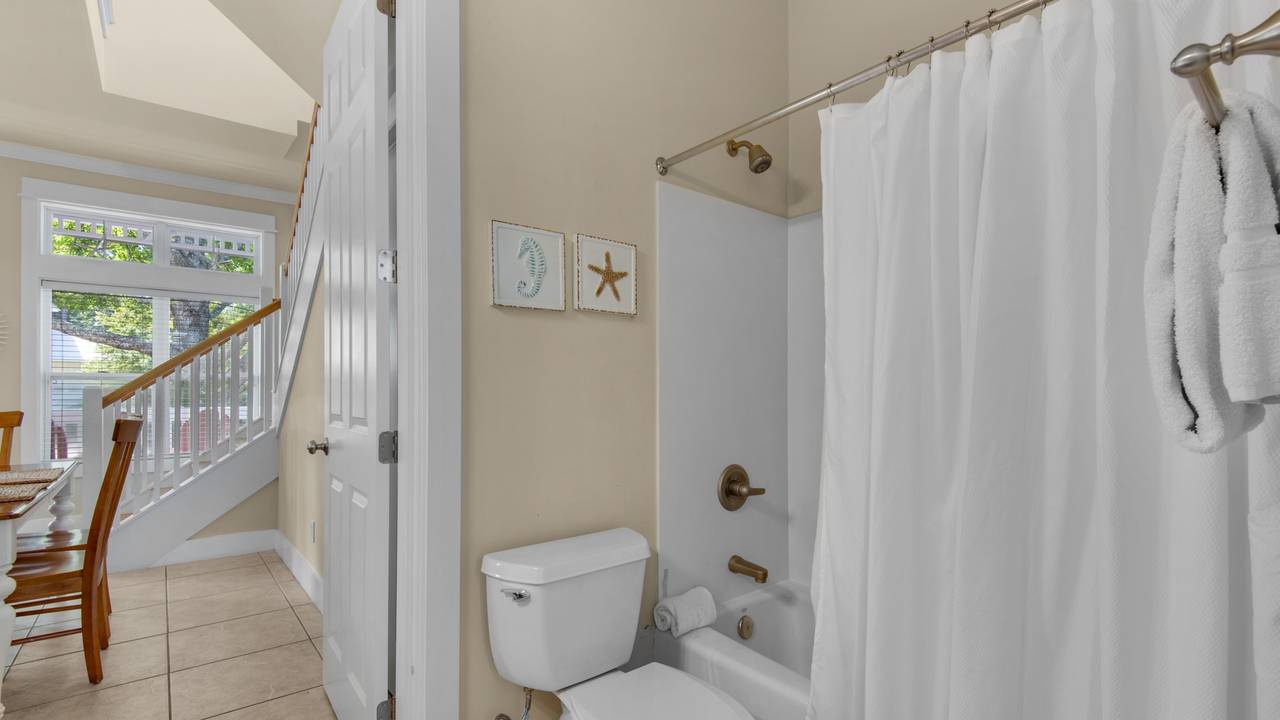 Mermaids Rest Bathroom Mermaids Rest Bathroom