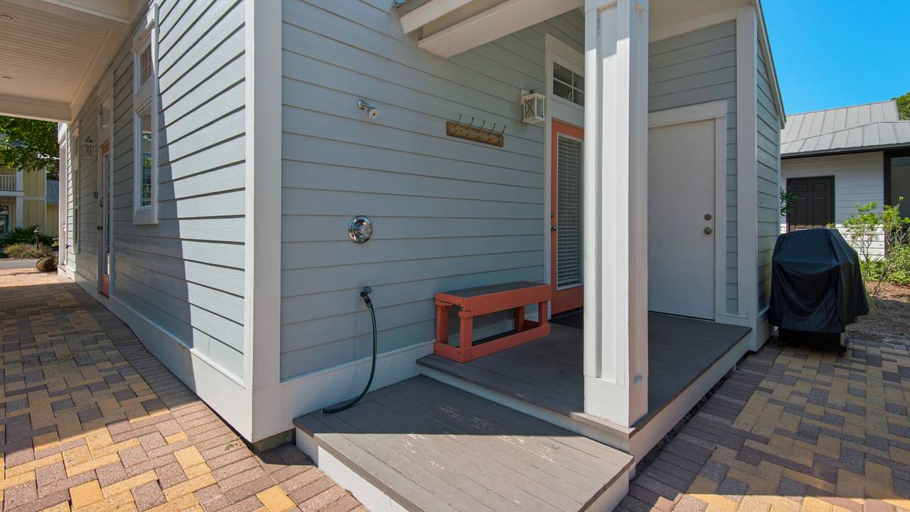 Mermaids Rest Exterior Mermaids Rest Exterior