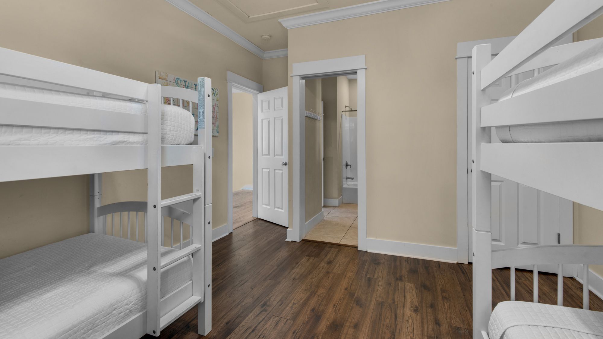 Mermaids Rest Bunk Room