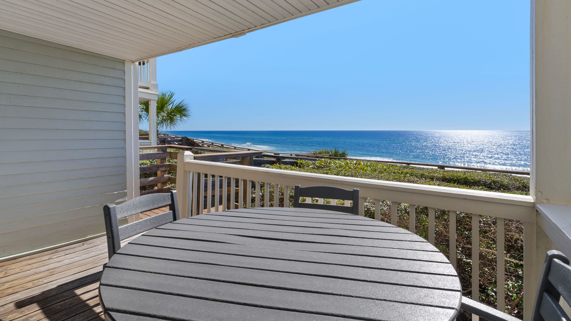 Mistral 6 Balcony with gulf views