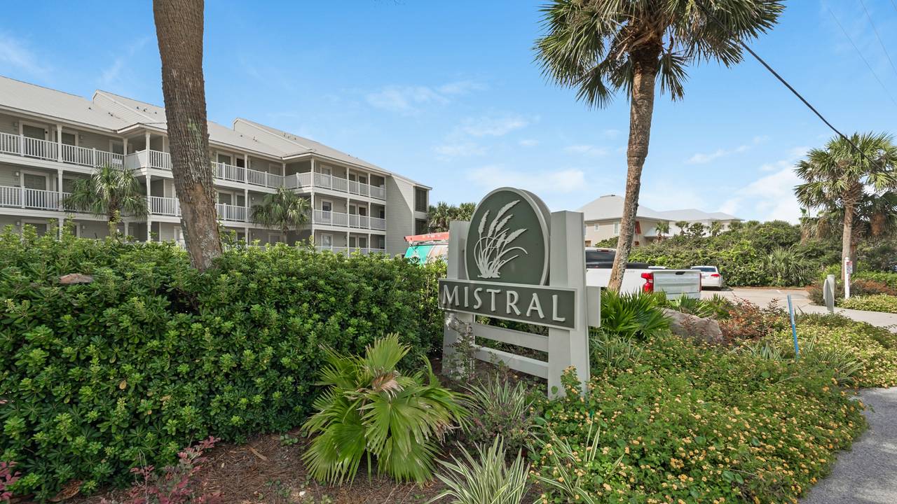 Mistral 6 and Amenities Mistral 6 and Amenities