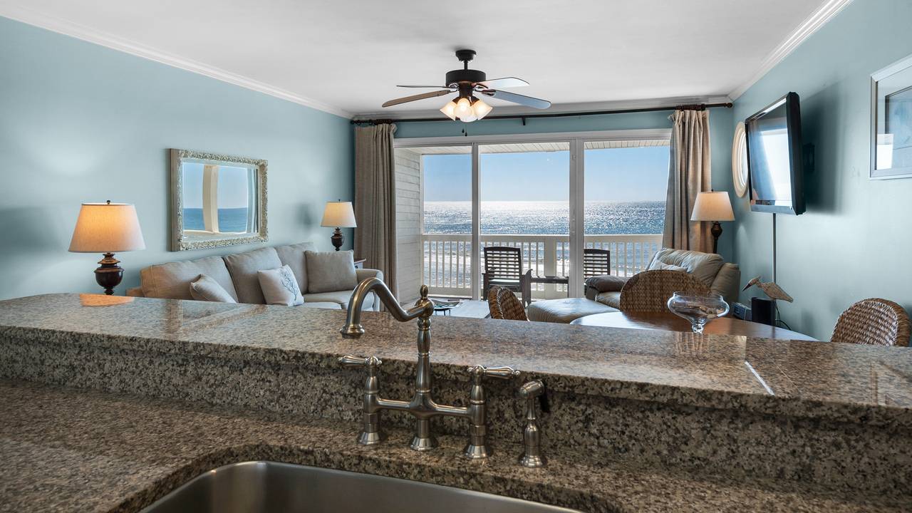 Mistral 10 Mistral 10