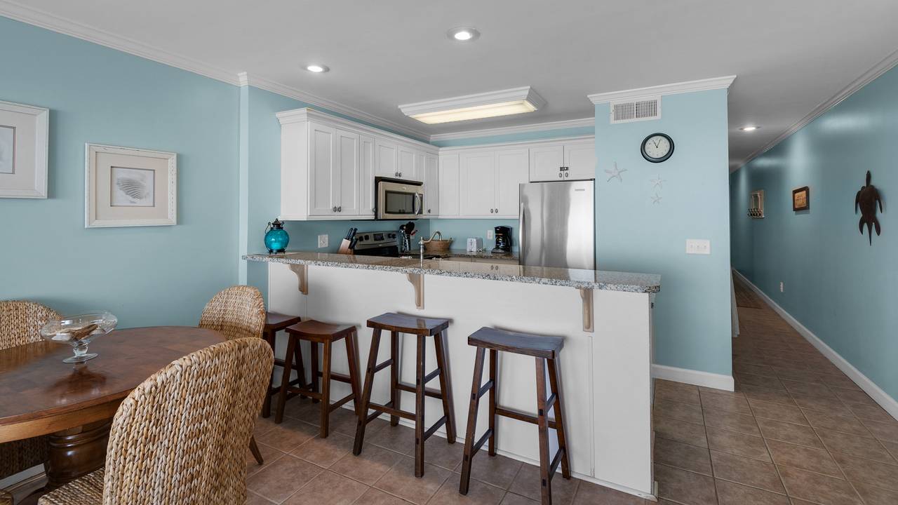 Mistral 10 Mistral 10