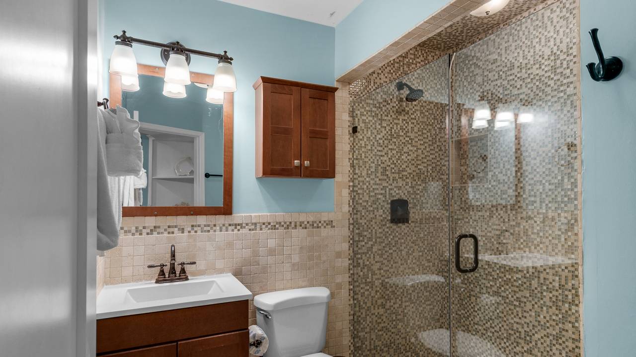 Mistral 10 Mistral 10