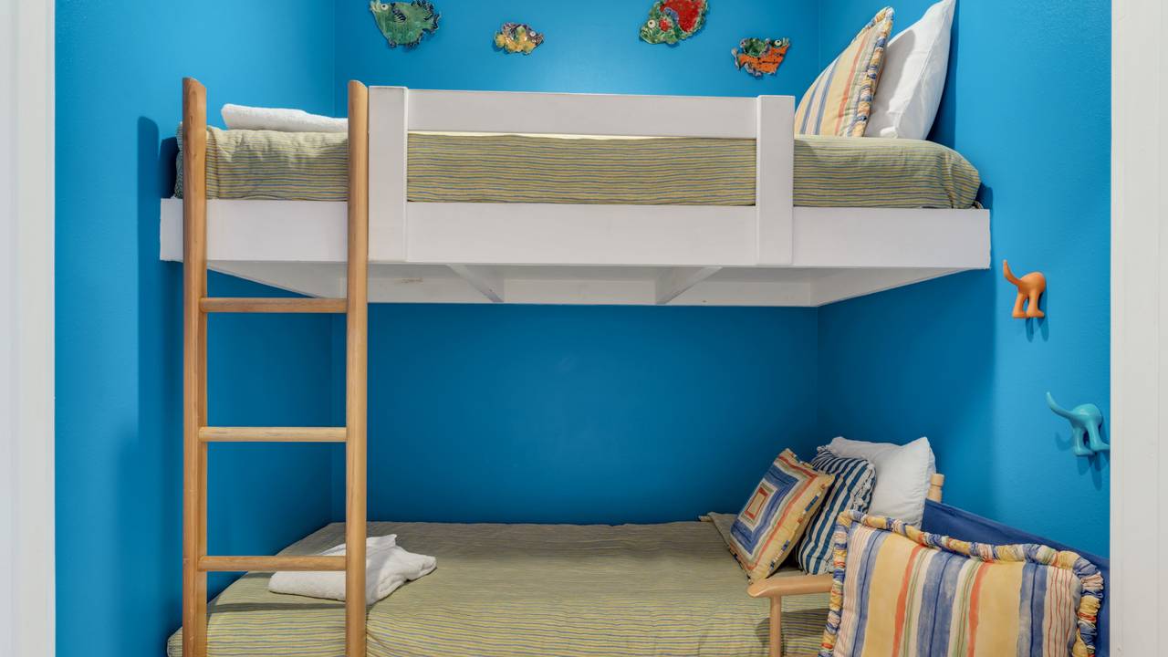 Monterey A302 Bunk Area Monterey A302 Bunk Area